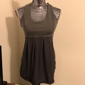 Lululemon exercise shirt